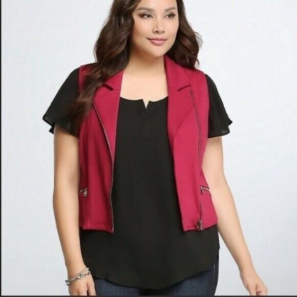 Torrid  vest - Picture 1 of 3